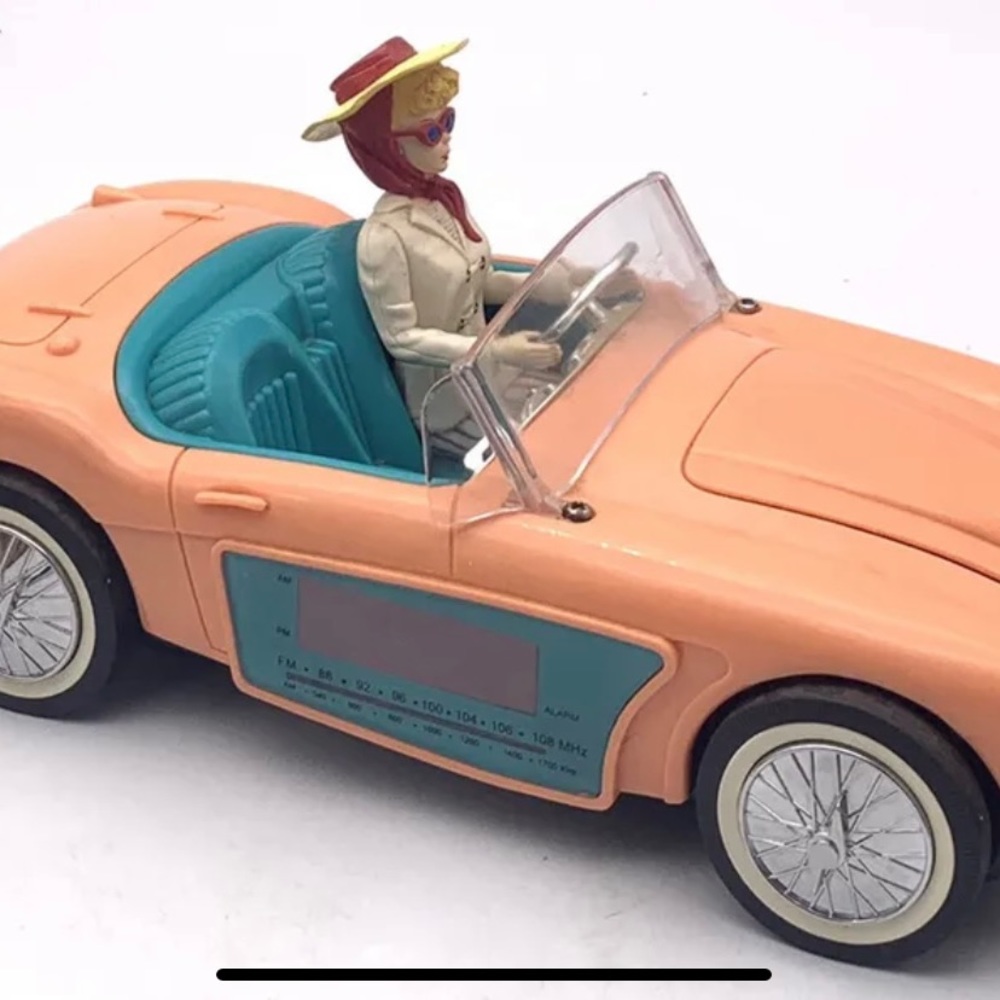Barbie alarm clock radio vintage retro convertible car